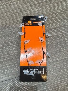 NWT Happy Halloween Ghost Light-Up Necklace